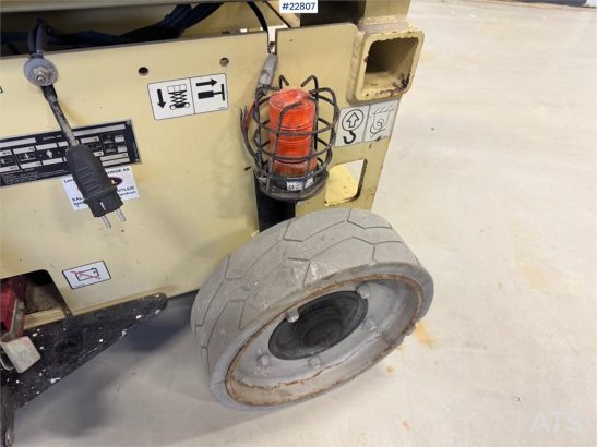 JLG 2646 scissor lift – only 250 hours! 2646 scissor lift – only 250 hours! 2016 2 Scissor Lifts image 41
