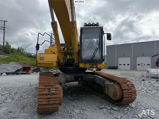 Komatsu PC490LC-11 excavator w/ 2 buckets PC490LC-11 excavator w/ 2 buckets 2019 2 Crawler Excavators image 11