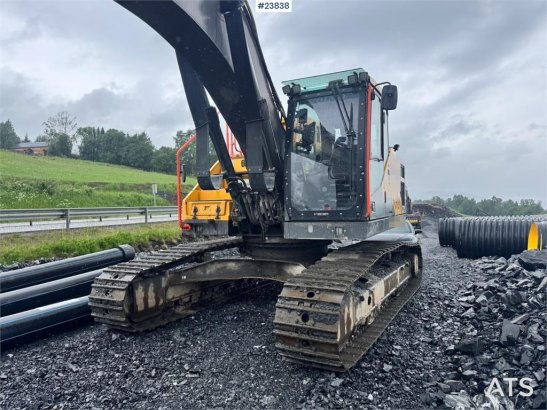 Volvo EC250EL Excavator with Drill Rig, GPS, Rototilt an EC250EL Excavator with Drill Rig, GPS, Rototilt an 2018 2 Crawler...