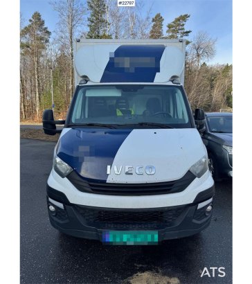 Iveco 35S16 Box truck w/ side door and lift 35S16 Box truck w/ side door and lift 2018 2 image 11