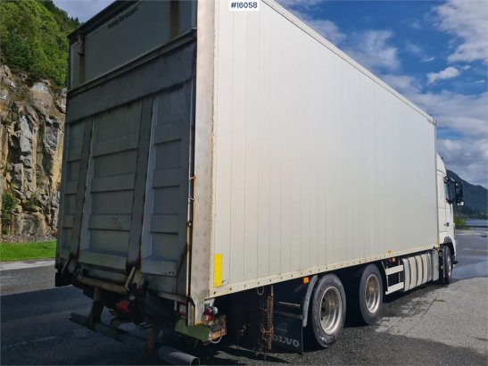 Volvo FH16 540 w/ 2004 Ekeri cabinet trailer 590 2012 2 image 11