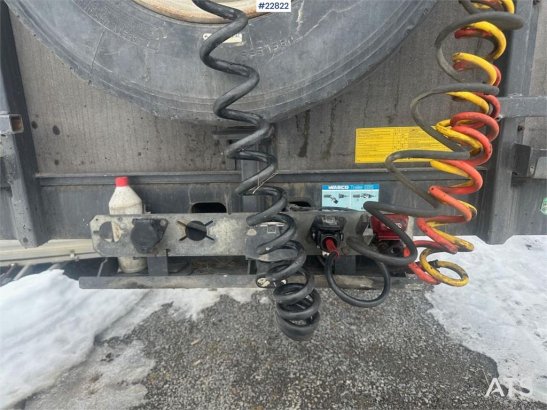 Broshuis E2190/27 3 axle semi-trailer w/ drive bridges Broshuis E2190/27 3 axle semi-trailer w/ drive bridges 2013 2 image 11