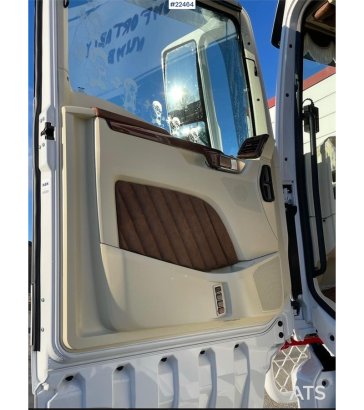 MAN TGX 28.510 6x2 Tractor Unit – Custom Interior TGX 28.510 6x2 Tractor Unit – Custom Interior 2022 2 Tractor Units image 11