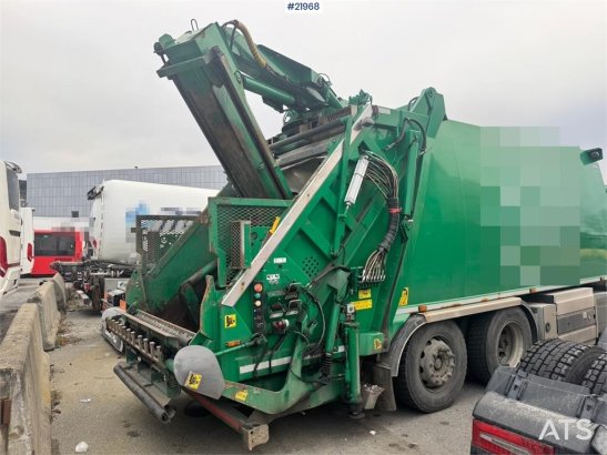 Scania P340 LPG 6x2 Refuse truck w/ Crane. 10182 2015 2 image 11