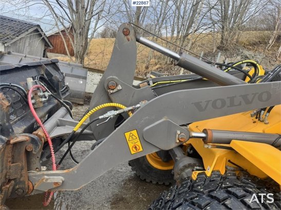 Volvo L30G Wheel Loader w/Bucket – 1410 hours! WATCH VID L30G Wheel Loader w/Bucket – 1410 hours! WATCH VID 2020 2 Wheel L...