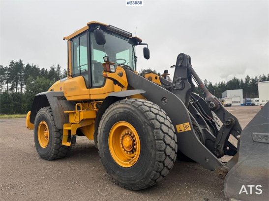Volvo L90G Wheel Loader – Low Hours – Bucket and Pallet L90G Wheel Loader – Low Hours – Bucket and Pallet 2013 2 Wheel Loa...