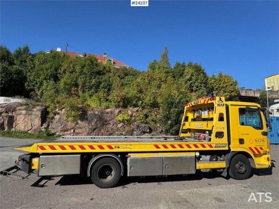 MAN TGL 12.220 4x2 Wrecker Truck TGL 12.220 4x2 Wrecker Truck 2017 2 image 11