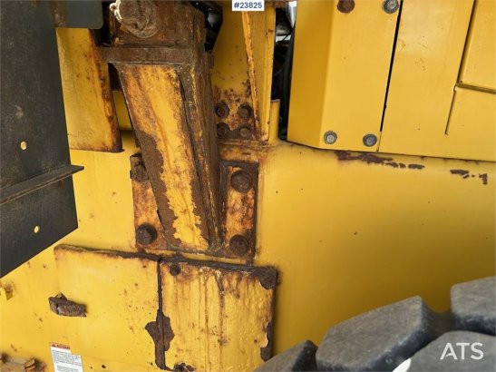 Komatsu WA320-3H wheel loader for sale as partial repair p 848 1994 2 Wheel Loaders image 11