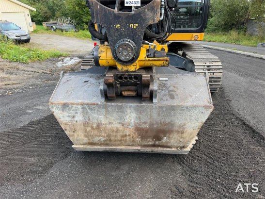 Liebherr R930 LC excavator w/ 2 buckets and GPS. WATCH VIDE R930 LC excavator w/ 2 buckets and GPS. WATCH VIDE 2022 2 Craw...
