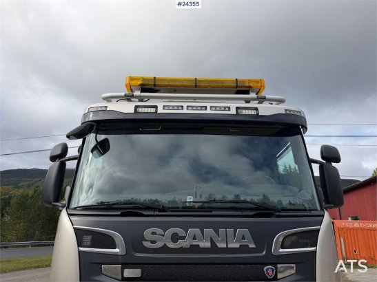 Scania R730 6x4 tipper truck w/ 2007 Istrail triple trail R730 6x4 tipper truck w/ 2007 Istrail triple trail 2016 2 Tipper...