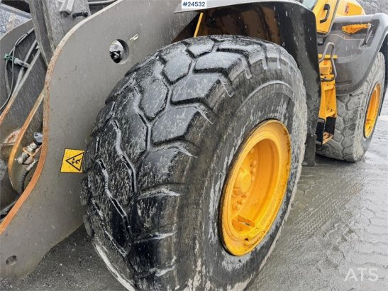 Volvo L110H Wheel Loader with Bucket – 3,100 Hours WATCH 10286 2014 2 Wheel Loaders image 56