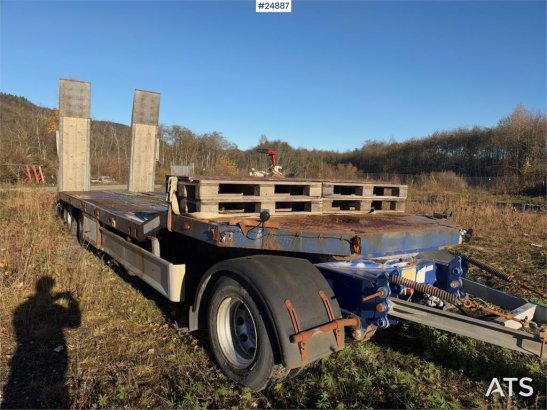 Damm machinery trailer with hydraulic ramps – Delivered Damm machinery trailer with hydraulic ramps – Delivered 2007 2 Low...