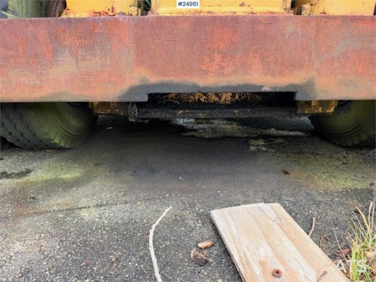 Hyster Forklift with hydraulic forks – Needs repair Forklift with hydraulic forks – Needs repair 2 Forklift image 11