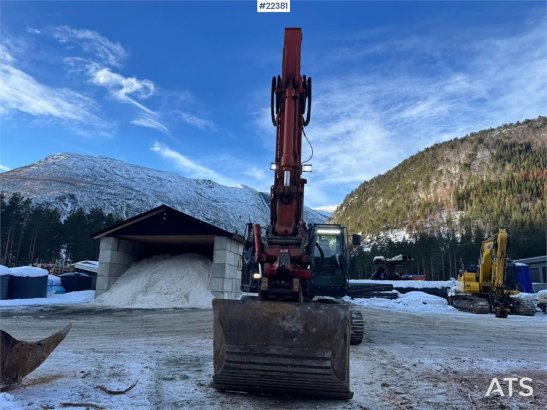 Hitachi ZX225USRLC-6 crawler excavator – GPS – Rototilt – ZX225USRLC-6 crawler excavator – GPS – Rototilt – 2017 2 Crawler...