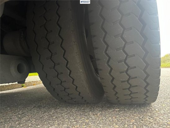 Mercedes-Benz Atego Truck w/ rear lift. Atego Truck w/ rear lift. 2015 2 image 27