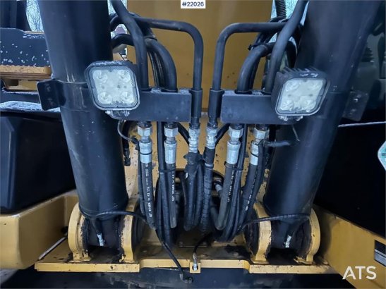 CAT 324E excavator with/ GPS and grading bucket. WATCH 324E excavator with/ GPS and grading bucket. WATCH 2012 2 Crawler E...