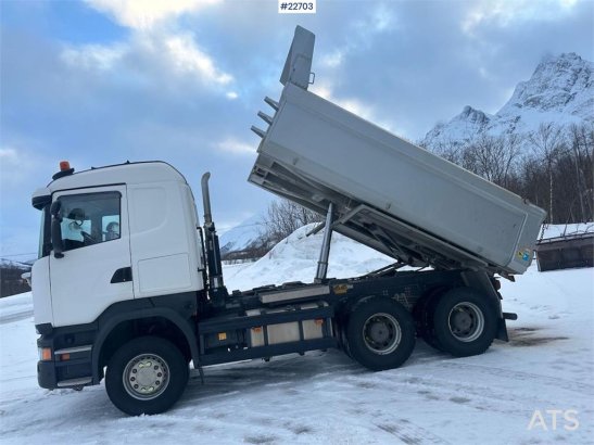 Scania R580 6x2 plow rigged tipper truck w/ plow plate. S R580 6x2 plow rigged tipper truck w/ plow plate. S 2016 2 Tipper...