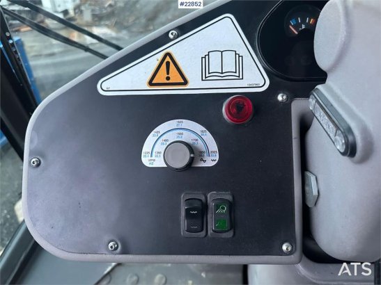 Volvo SD77DX roller w/ low hours! SD77DX roller w/ low hours! 2011 2 image 12