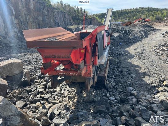 Sandvik UJ440i crusher w/ side conveyor and magnet UJ440i crusher w/ side conveyor and magnet 2016 2 image 27