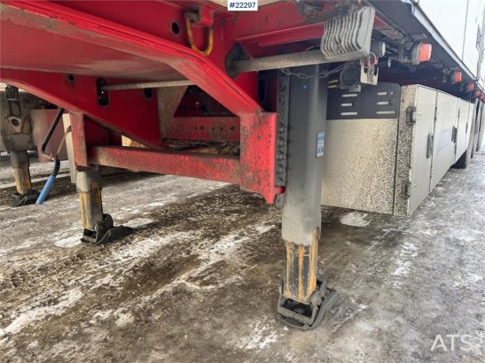 Närko S3 box semi-trailer with refrigeration/freezer uni Närko S3 box semi-trailer with refrigeration/freezer uni 2019 2 R...
