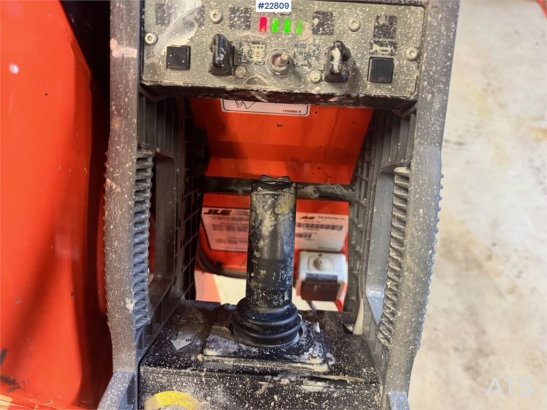 JLG 1230ES scissor lift. 230 hours. 1230ES scissor lift. 230 hours. 2016 2 Scissor Lifts image 27