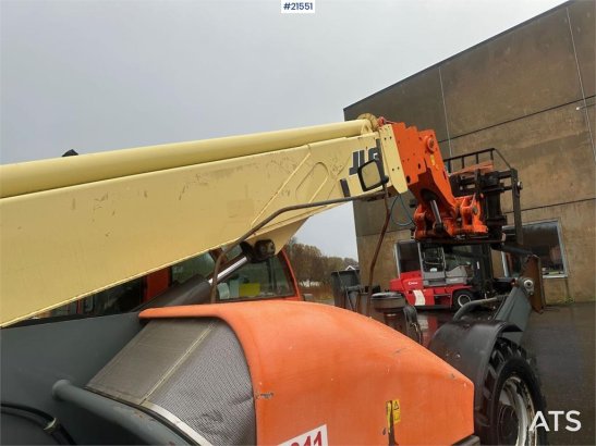 JLG 4017 telehandler w/ two pallet forks and bucket. C 4017 telehandler w/ two pallet forks and bucket. C 2007 2 Wheel Loa...