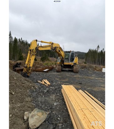 New Holland 235 Crawler Excavator w/ grading bucket 235 Crawler Excavator w/ grading bucket 2006 2 Crawler Excavators imag...