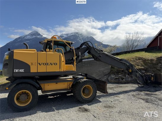 Volvo EW140C hjulgraver m/rotortilt, hengerfeste og sent EW140C hjulgraver m/rotortilt, hengerfeste og sent 2009 2 Wheeled...