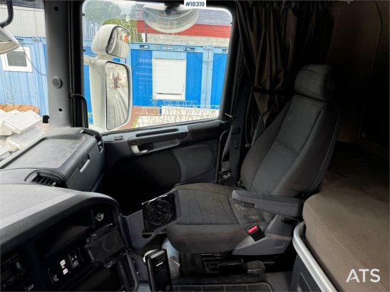 Scania R580 8x2 flatbed truck R580 8x2 flatbed truck 2017 2 image 42