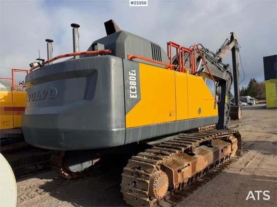 Volvo EC380E excavator with GPS and 2 buckets – 7,700 ho EC380E excavator with GPS and 2 buckets – 7,700 ho 2020 2 Crawler...