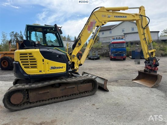 Yanmar SV100-1 equipped with a digging bucket, toothed bu 923 2012 2 Crawler Excavators image 12