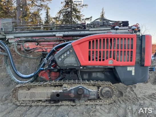 Sandvik Dino DC400RI drilling rig. Overhauled engine and h Dino DC400RI drilling rig. Overhauled engine and h 2014 2 image 57