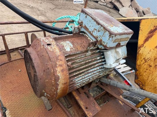 Svedala 6030 crusher w/ screen Svedala 6030 crusher w/ screen 2 image 12
