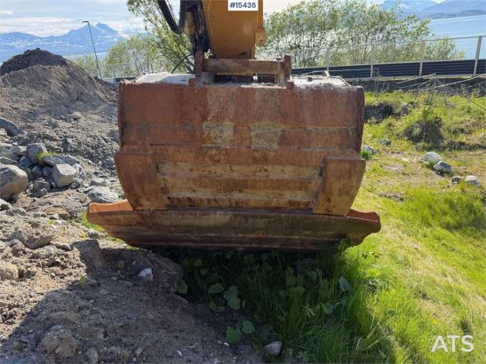 CAT 320 33 2019 2 Crawler Excavators image 12
