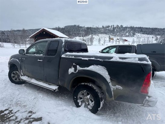 Toyota Hilux 4x4 Hilux 4x4 2010 2 Small Vans image 192