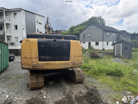 CAT 326FLN excavator with Oilquick, claw, grading buck 326FLN excavator with Oilquick, claw, grading buck 2019 2 image 12