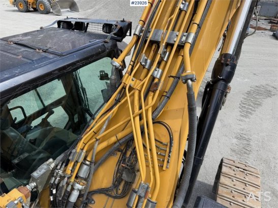 CAT 336EL Excavator with Digging Bucket 44 2012 2 Crawler Excavators image 27