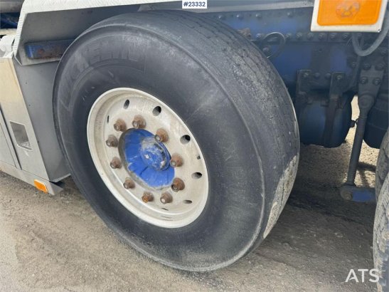 Volvo FH16 660 8x4 heavy haulage tractor with hydraulics 590 2007 2 Tractor Units image 12