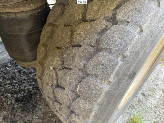 Maur Bilpåbygg 3 axles and tipping semi-trailer for sale as a rep Maur bilpabygg 3 axles and tipping semi-trailer for sale...