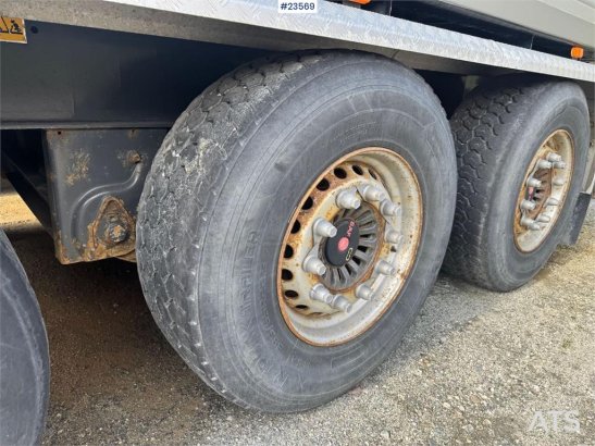 Istrail Triple-Axle Trailer Istrail Triple-Axle Trailer 2017 2 Dump trailers image 27