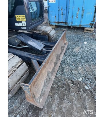 Kobelco SK75SR-7 excavator with rototilt, grab and 3 bucke SK75SR-7 excavator with rototilt, grab and 3 bucke 2023 2 Crawl...