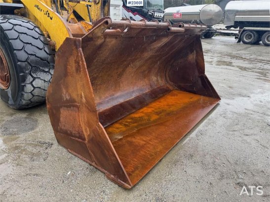 Komatsu WA380 Wheel Loader – Bucket and Joystick Steering 848 1998 2 Wheel Loaders image 12