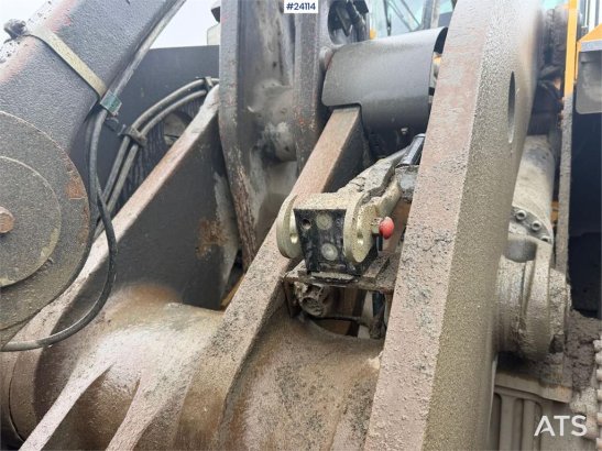 Volvo L220H wheel loader w/ lever control, bucket and sc L220H wheel loader w/ lever control, bucket and sc 2023 2 Wheel L...