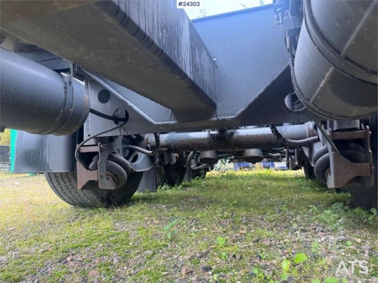 Istrail Hooklift Trailer with Tipping Function Istrail Hooklift Trailer with Tipping Function 2021 2 image 27