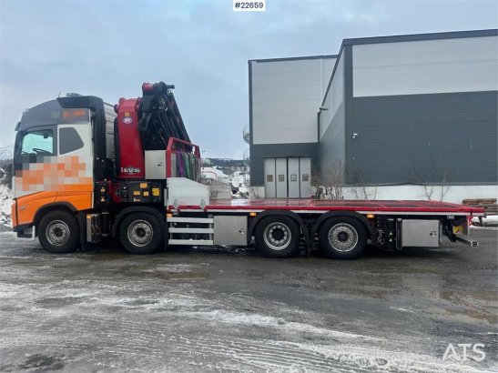Volvo FH crane truck 8x2 w/ 95 t/m crane, jib and winch, 590 2024 2 Crane trucks image 27