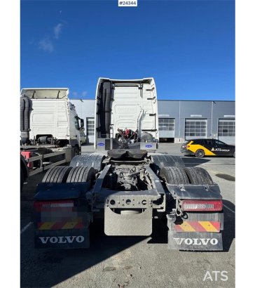 Volvo FH460 6x2 Tractor Unit – Gas-Powered 590 2023 2 Tractor Units image 72