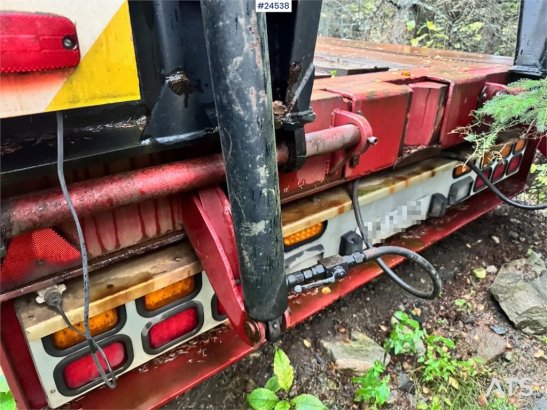 Vang Machine Semi-Trailer with Hydraulic Ramps and Exte VANG Machine Semi-Trailer with Hydraulic Ramps and Exte 1987 2 ima...