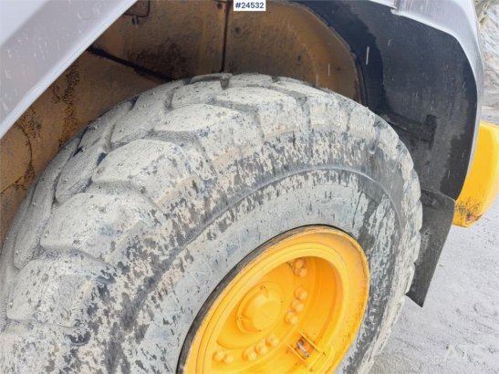Volvo L110H Wheel Loader with Bucket – 3,100 Hours WATCH 10286 2014 2 Wheel Loaders image 57
