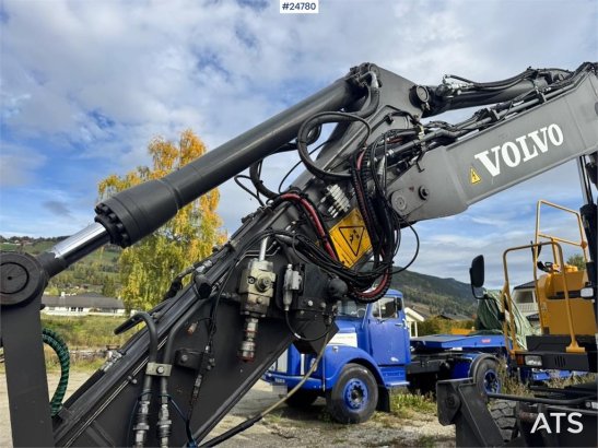 Volvo EW160E Wheeled Excavator with Rototilt and Grading EW160E Wheeled Excavator with Rototilt and Grading 2015 2 Wheeled...