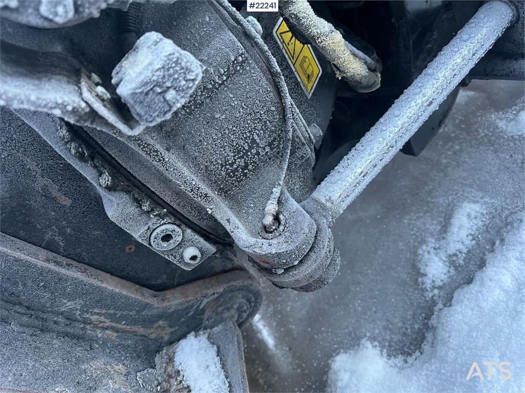 Heavy machinery product image - Image 13 of 15